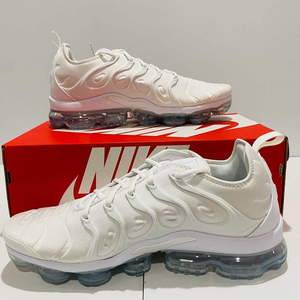 Nike vapormax plus new with box size 12 , 13